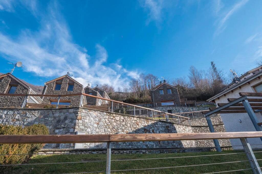 Magic Lake View With Beautiful Pool Area Bellano Exterior photo